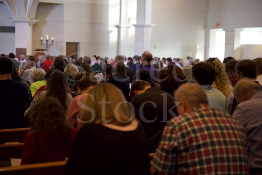 Congregation Praying 1